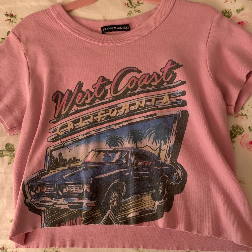 Brandy Melville pink car top (on hold)